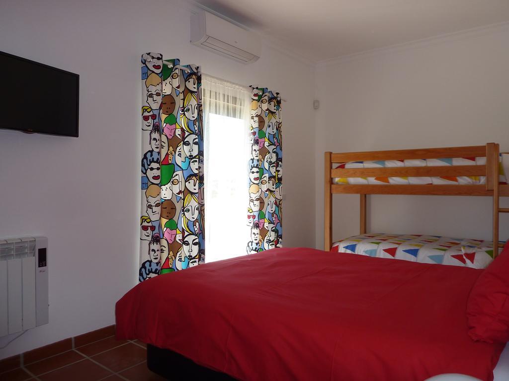 Quinta Helena Bed & Breakfast Almoster Room photo